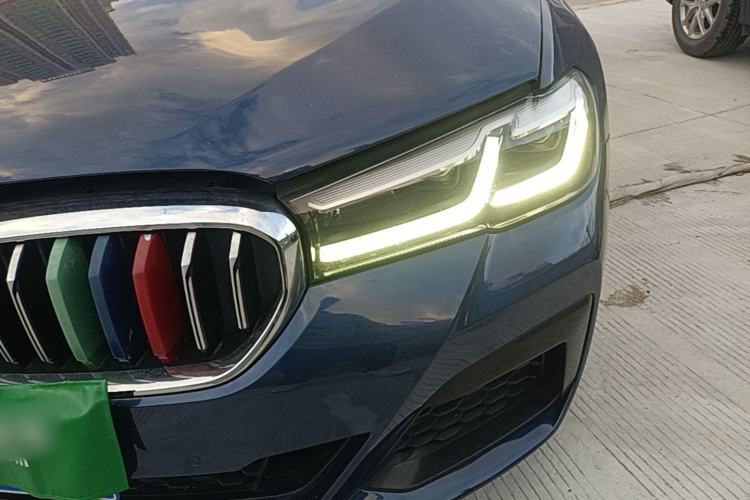 Used BMW 5 Series 2022 Restyled 530Li Leading Edition M Sport Package Left Front Headlight