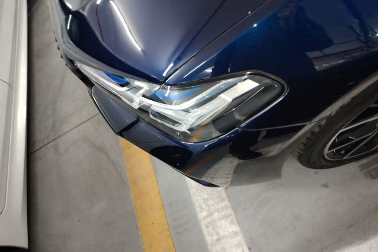Used BMW 5 Series 2022 530i Sport Line M Sport Package Left Front Headlight