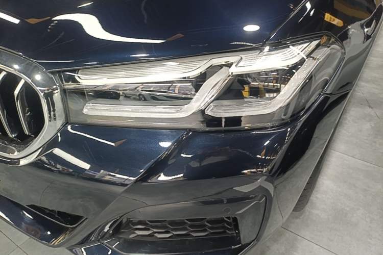 Used BMW 5 Series 2022 Second Facelift 525Li M Sport Package Left Front Headlight