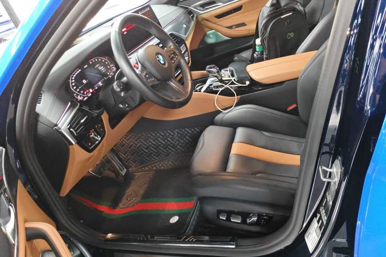 Used BMW 5 Series 2022 530i Sport Line M Sport Package Left Front Seat