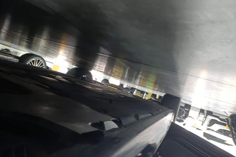 Used BMW 5 Series 2022 Second Facelift 525Li M Sport Package Left Side Sill