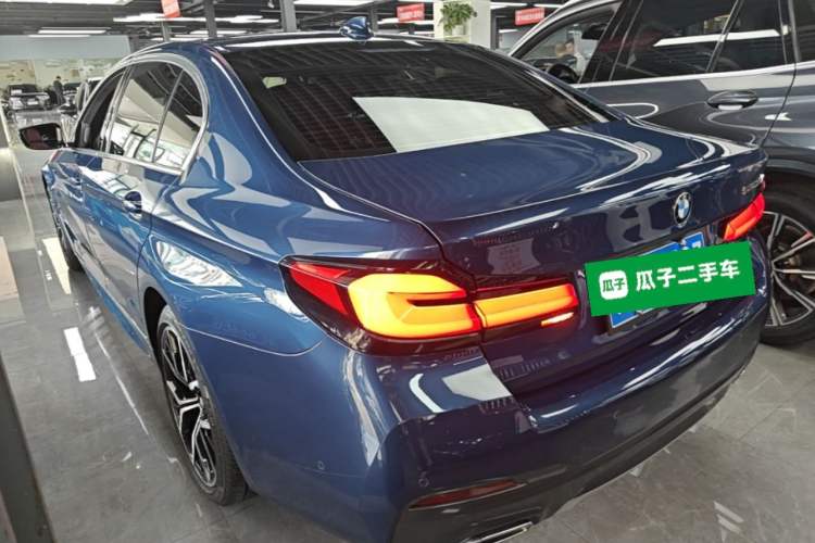 Used BMW 5 Series 2022 530Li Luxury Edition M Sport Package Rear Left 45 Deg