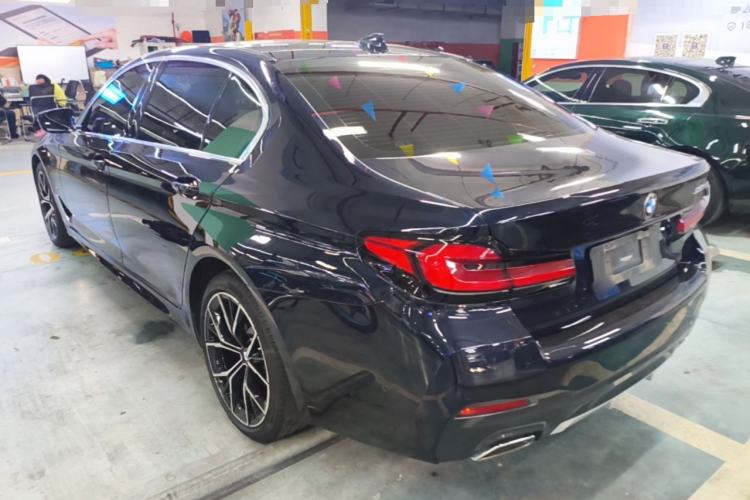 Used BMW 5 Series 2022 530Li Luxury Edition M Sport Package Rear Left 45 Deg