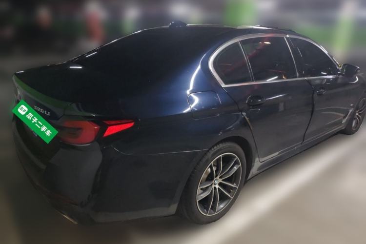 Used BMW 5 Series 2022 Second Facelift 525Li M Sport Package Rear Right 45 Deg
