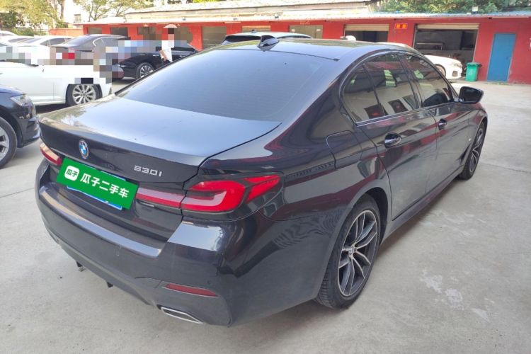 Used BMW 5 Series 2022 525i M Sport Package Rear Right 45 Deg