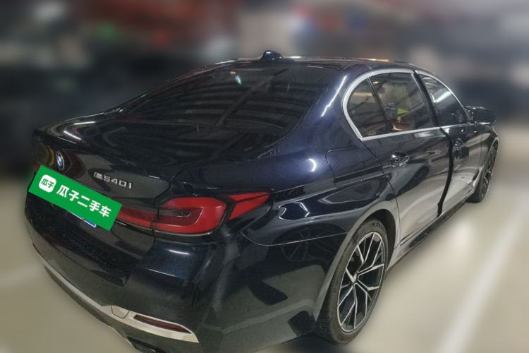 Used BMW 5 Series 2022 Second Facelift 530Li Luxury Version M Sport Package Rear Right 45 Deg