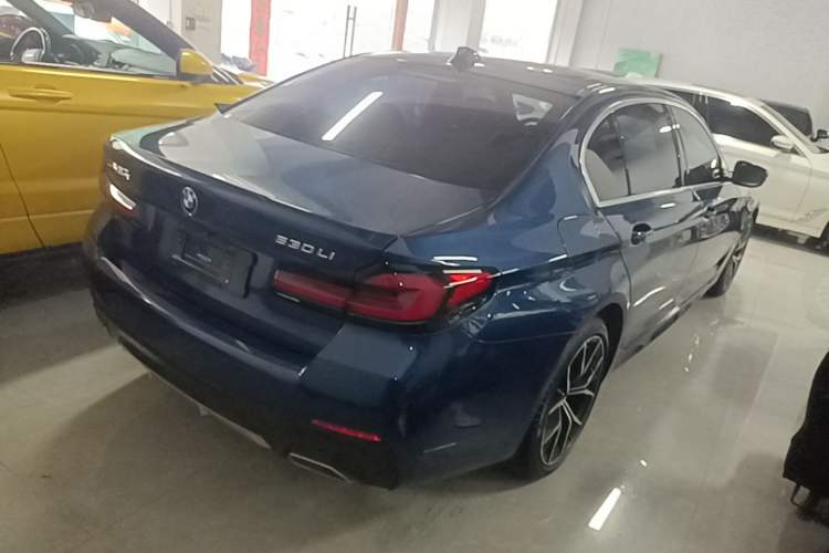 Used BMW 5 Series 2022 Restyled 530Li Luxury Edition M Sport Package Rear Right 45 Deg
