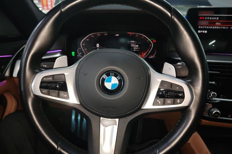Used BMW 5 Series 2022 530i Sport Line M Sport Package Steering Wheel