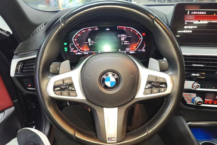 Used BMW 5 Series 2022 530Li Luxury Edition M Sport Package Steering Wheel