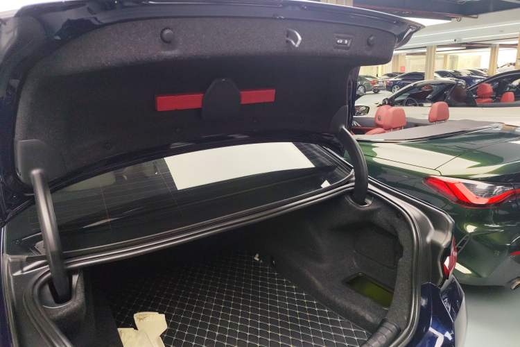 Used BMW 5 Series 2022 530i Sport Line M Sport Package Trunk