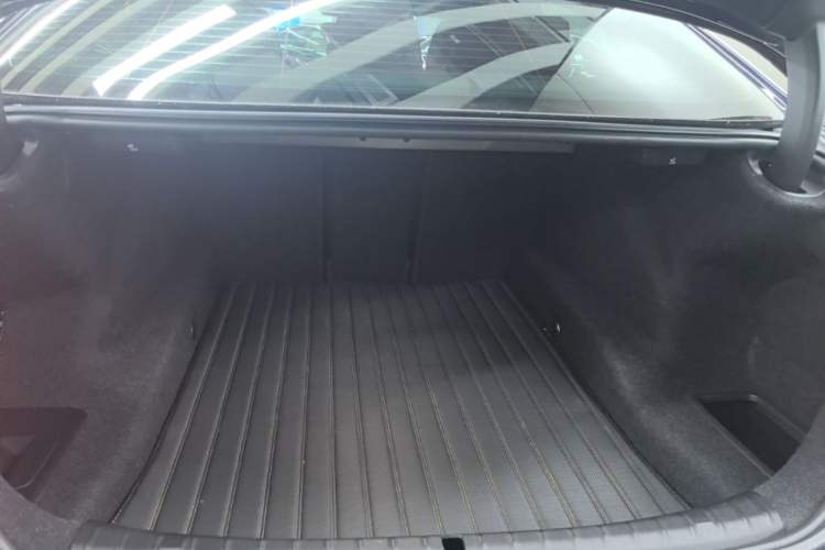 Used BMW 5 Series 2022 540i Sport Line M Sport Package Trunk