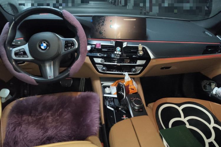 Used BMW 5 Series 2022 Restyled 525i M Sport Package Center Console