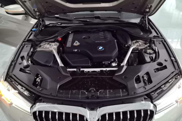 Used BMW 5 Series 2022 Restyled 525Li Luxury Package Engine Bay