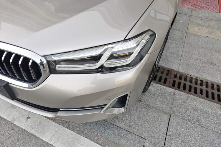 Used BMW 5 Series 2022 Updated 530Li Leading Edition Luxury Package Left Front Headlight
