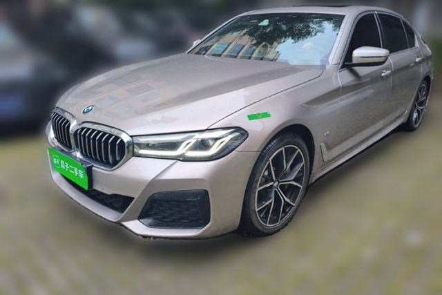 Ojetý BMW 5 Series 2022 Restyled 530Li Luxury Edition M Sport Package