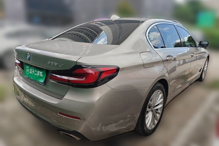 Used BMW 5 Series 2022 Second Facelift 525Li Luxury Package Rear Right 45 Deg