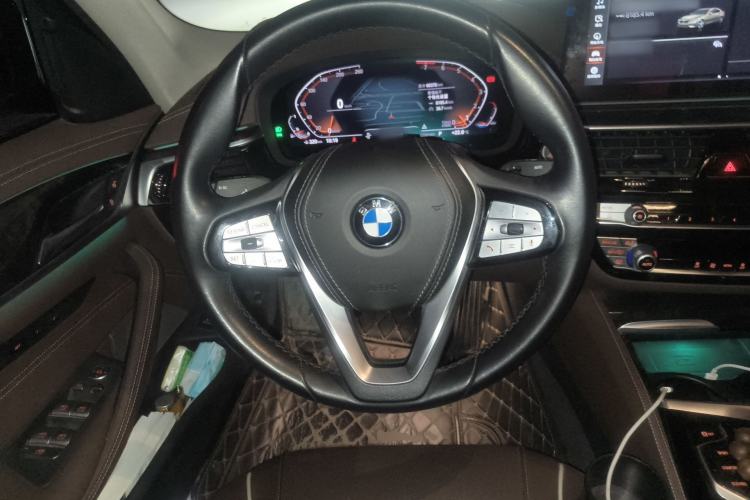 Used BMW 5 Series 2022 Restyled 525Li Luxury Package Steering Wheel