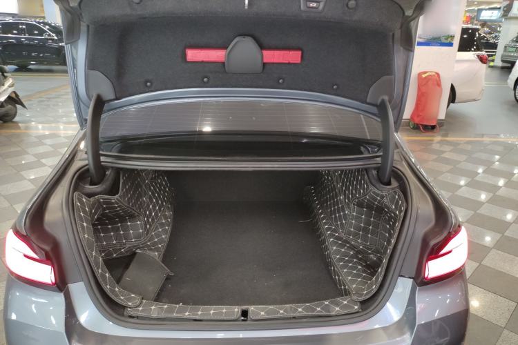 Used BMW 5 Series 2022 Restyled 525i M Sport Package Trunk
