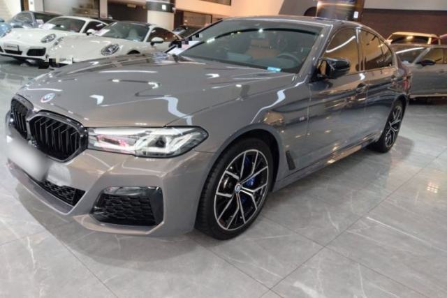Used BMW 5 Series 2022 Restyled 540i Luxury Edition M Sport Package