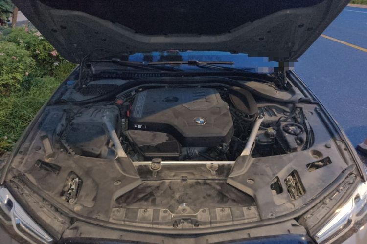 Used BMW 5 Series 2022 Updated 530i M Sport Package Engine Bay
