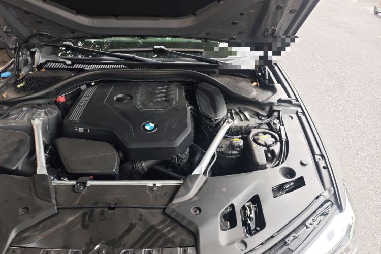 Used BMW 5 Series 2022 530i M Sport Package Engine Bay Left