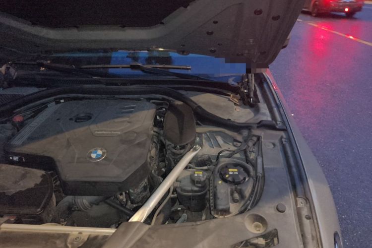 Used BMW 5 Series 2022 Updated 530i M Sport Package Engine Bay Left