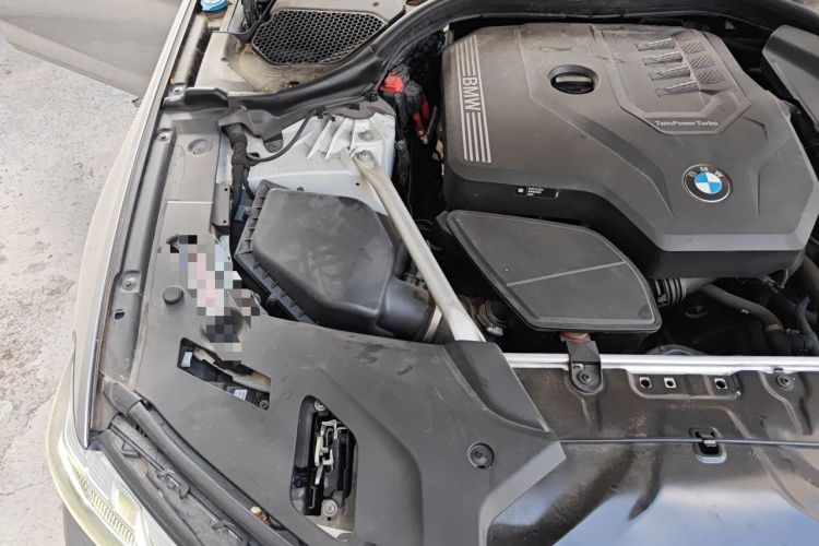 Used BMW 5 Series 2022 530Li Leading Model M Sport Package Engine Bay Right