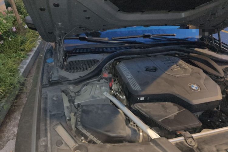 Used BMW 5 Series 2022 Updated 530i M Sport Package Engine Bay Right