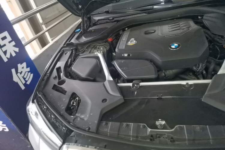 Used BMW 5 Series 2022 Updated 530i M Sport Package Engine Bay Right