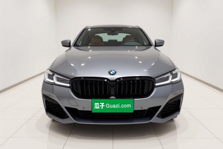 Used BMW 5 Series 2022 Second Facelift 540i Sport Line M Sport Package Exterior 1