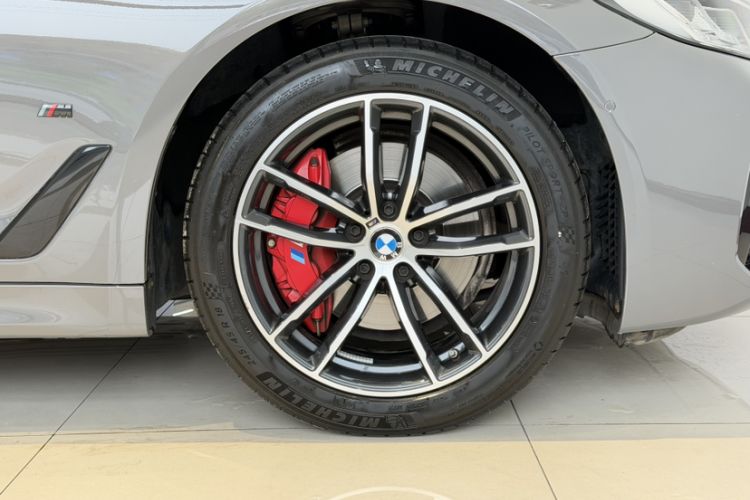 Used BMW 5 Series 2022 Restyled 525i M Sport Package Exterior 1