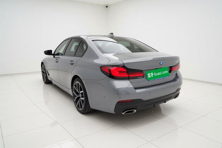 Used BMW 5 Series 2022 Second Facelift 540i Sport Line M Sport Package Exterior 3