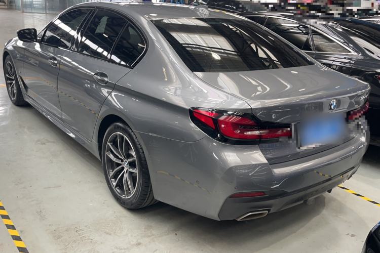 Used BMW 5 Series 2022 Second Facelift 525i M Sport Package Exterior 3
