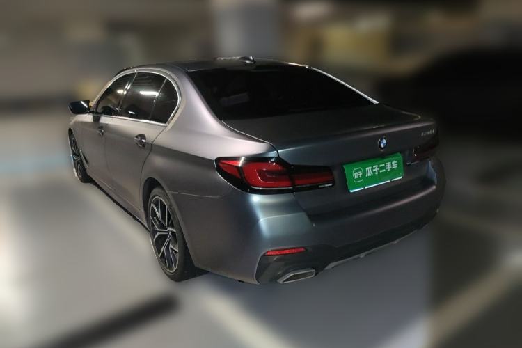 Used BMW 5 Series 2022 Second Facelift 530Li Luxury Version M Sport Package Exterior 3