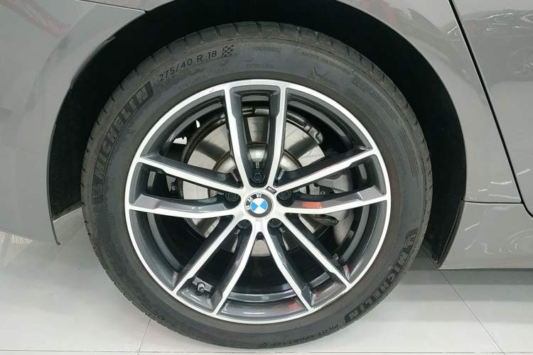 Used BMW 5 Series 2022 Restyled 525i M Sport Package Exterior 5