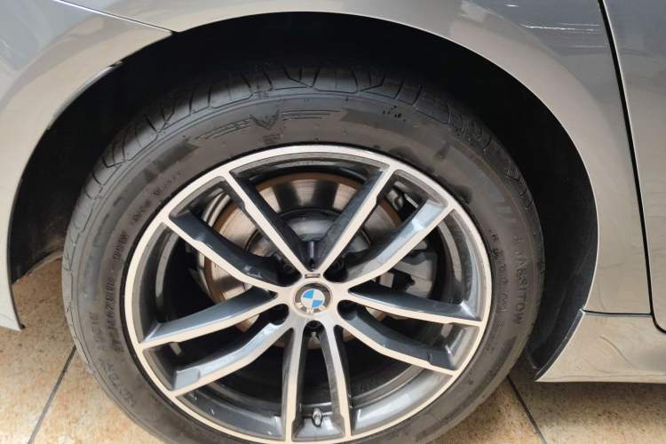 Used BMW 5 Series 2022 Restyled 525i M Sport Package Exterior 5