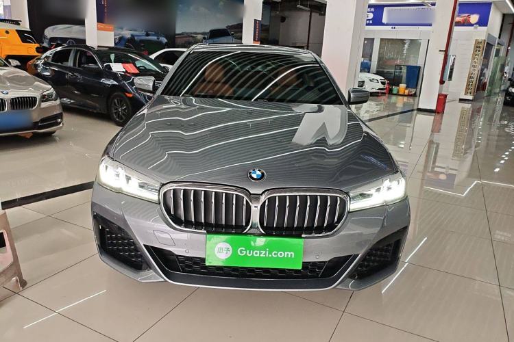 Used BMW 5 Series 2022 Second Facelift 525i M Sport Package Front