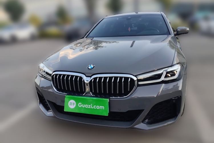 Used BMW 5 Series 2022 Restyled 540i Luxury Edition M Sport Package Front