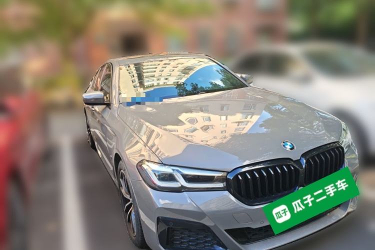 Used BMW 5 Series 2022 Restyled 525i M Sport Package Front Right 45 Deg