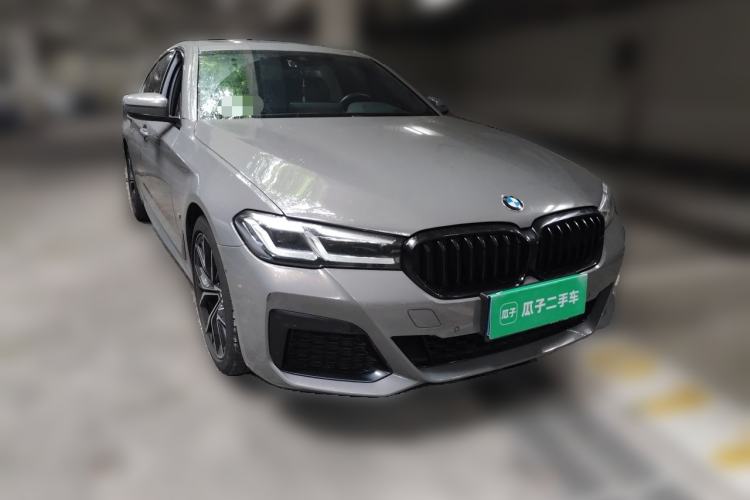 Used BMW 5 Series 2022 Updated 530i M Sport Package Front Right 45 Deg