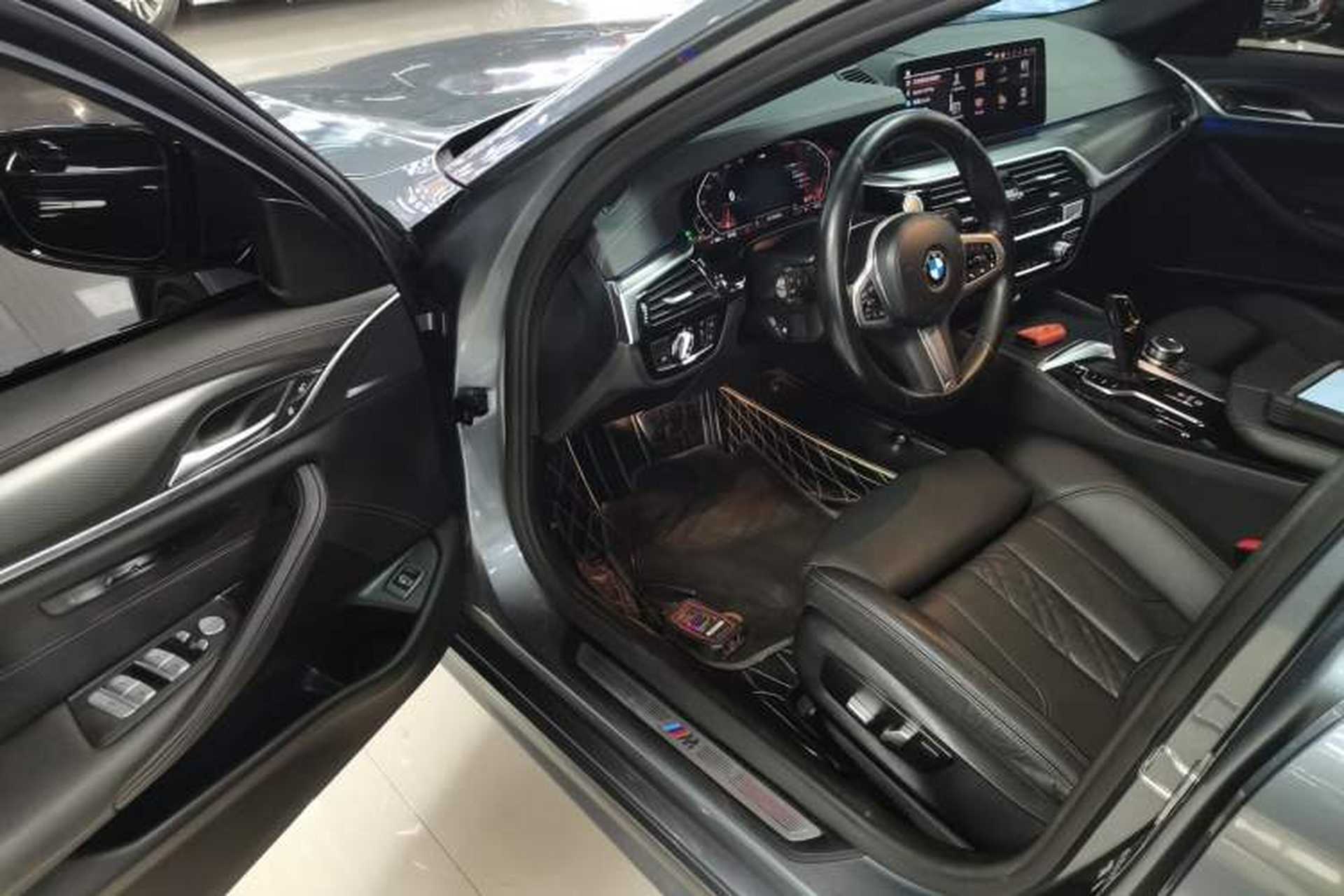 Used BMW 5 Series 2022 Restyled 525i M Sport Package Interior 3