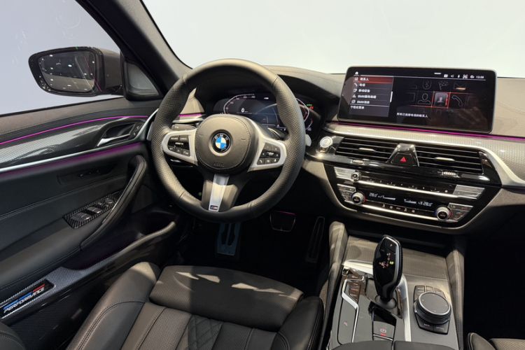 Used BMW 5 Series 2022 Restyled 525i M Sport Package Interior 5