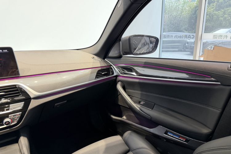 Used BMW 5 Series 2022 Restyled 525i M Sport Package Interior 8