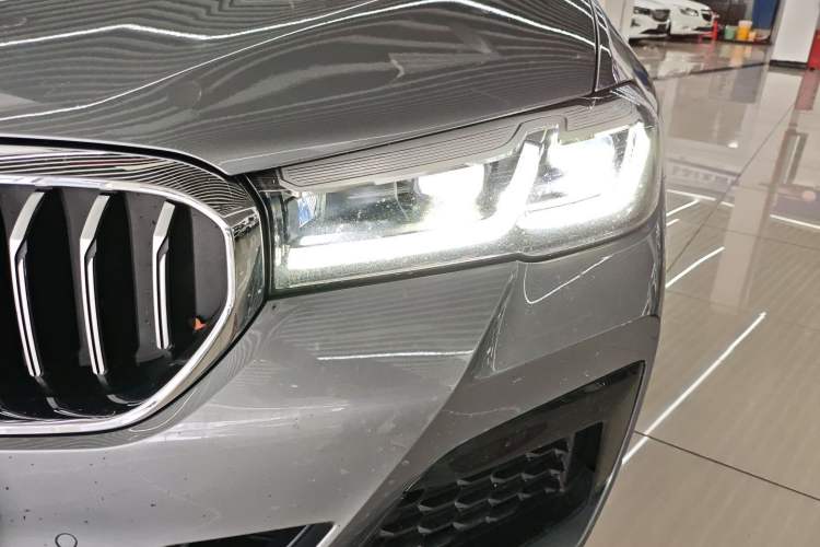 Used BMW 5 Series 2022 Second Facelift 525i M Sport Package Left Front Headlight