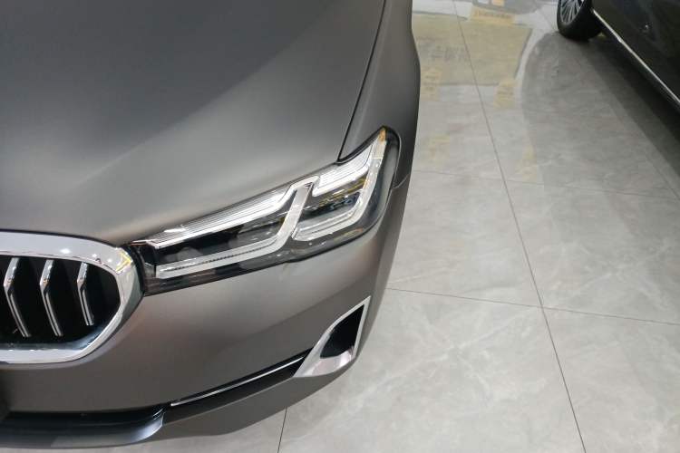 Used BMW 5 Series 2022 530Li Luxury Edition Premium Package Left Front Headlight
