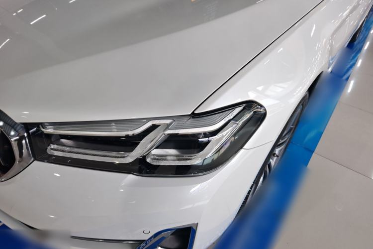Used BMW 5 Series 2022 Updated 530Li Leading Edition Luxury Package Left Front Headlight
