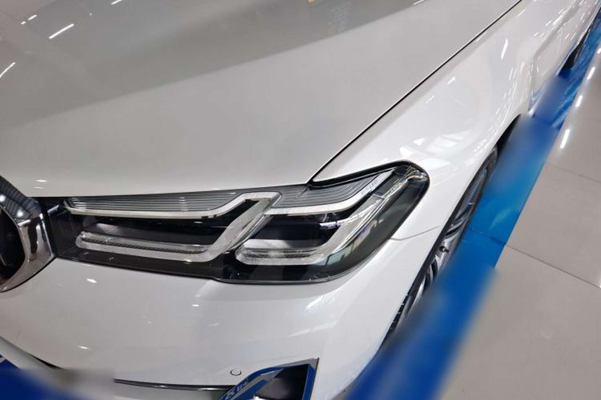 Used BMW 5 Series 2022 Updated 530Li Leading Edition Luxury Package Left Front Headlight