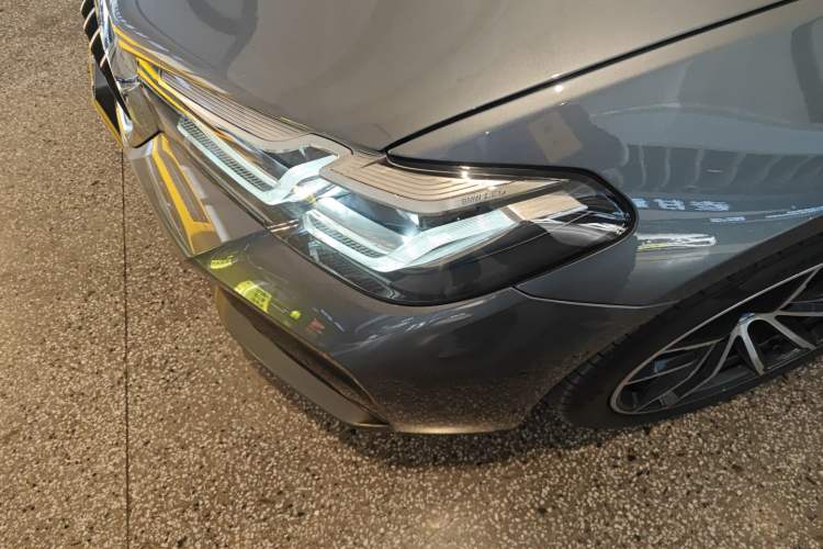 Used BMW 5 Series 2022 Restyled 525i M Sport Package Left Front Headlight