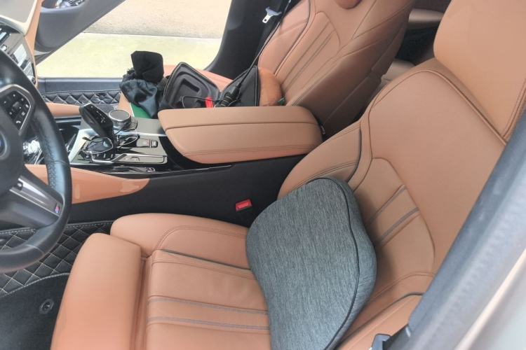 Used BMW 5 Series 2022 540i Sport Line M Sport Package Left Front Seat