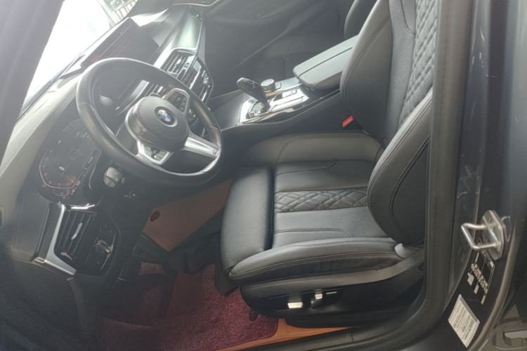Used BMW 5 Series 2022 Restyled 525i M Sport Package Left Front Seat